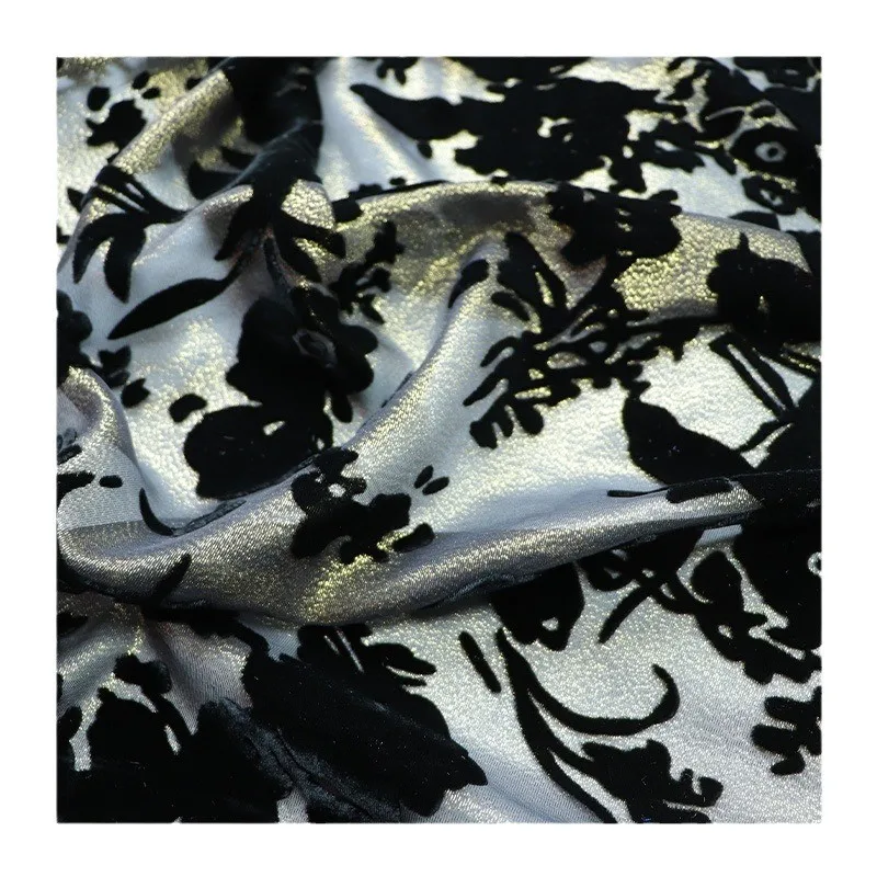 Cheongsam-Kleid aus Seide mit Georgetta-Golddruck aus Samtstoff und