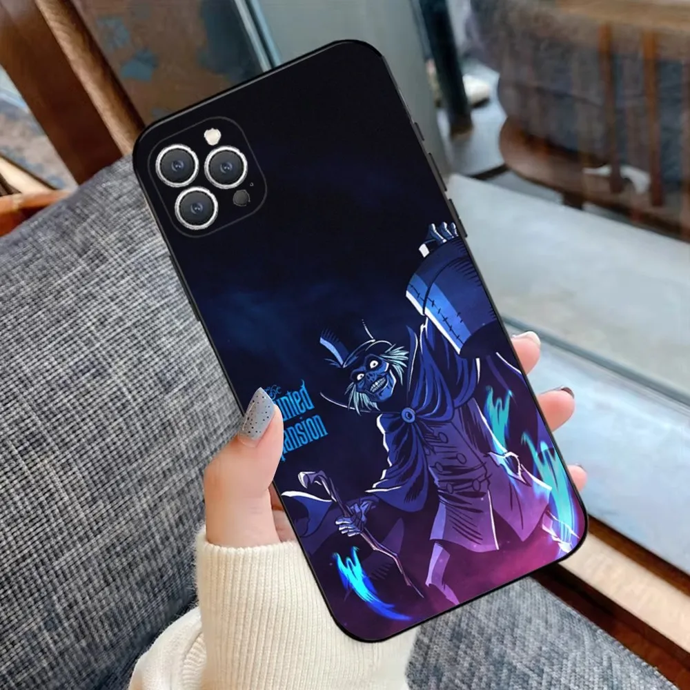 حافظة هاتف H-Haunted Mansion لهاتف iPhone 15,14,13,12,11,Plus,Pro Max,XS,X,XR,SE,Mini,8,7 غطاء أسود من السيليكون الناعم