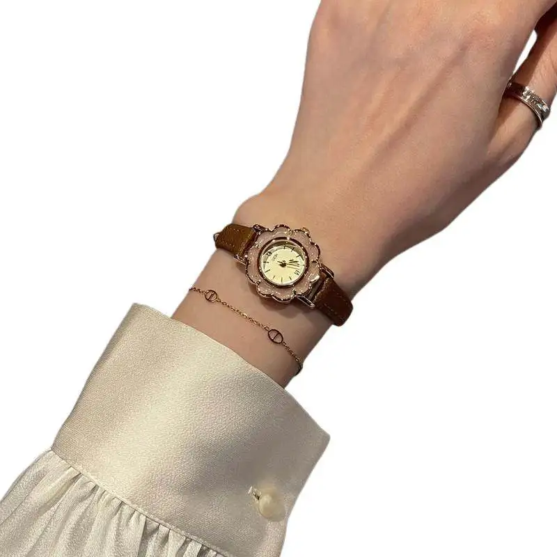 2026 Camellia Flower Women's Watch Lightweight Luxury Mother-of-PearlHigh-EndSimple and Elegant Ladies' Wristwatch, Luxury Watch