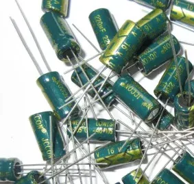 High-quality electrolytic capacitor 16V 220UF 220UF 16V. Dimensions: 6.3 * 7MM.