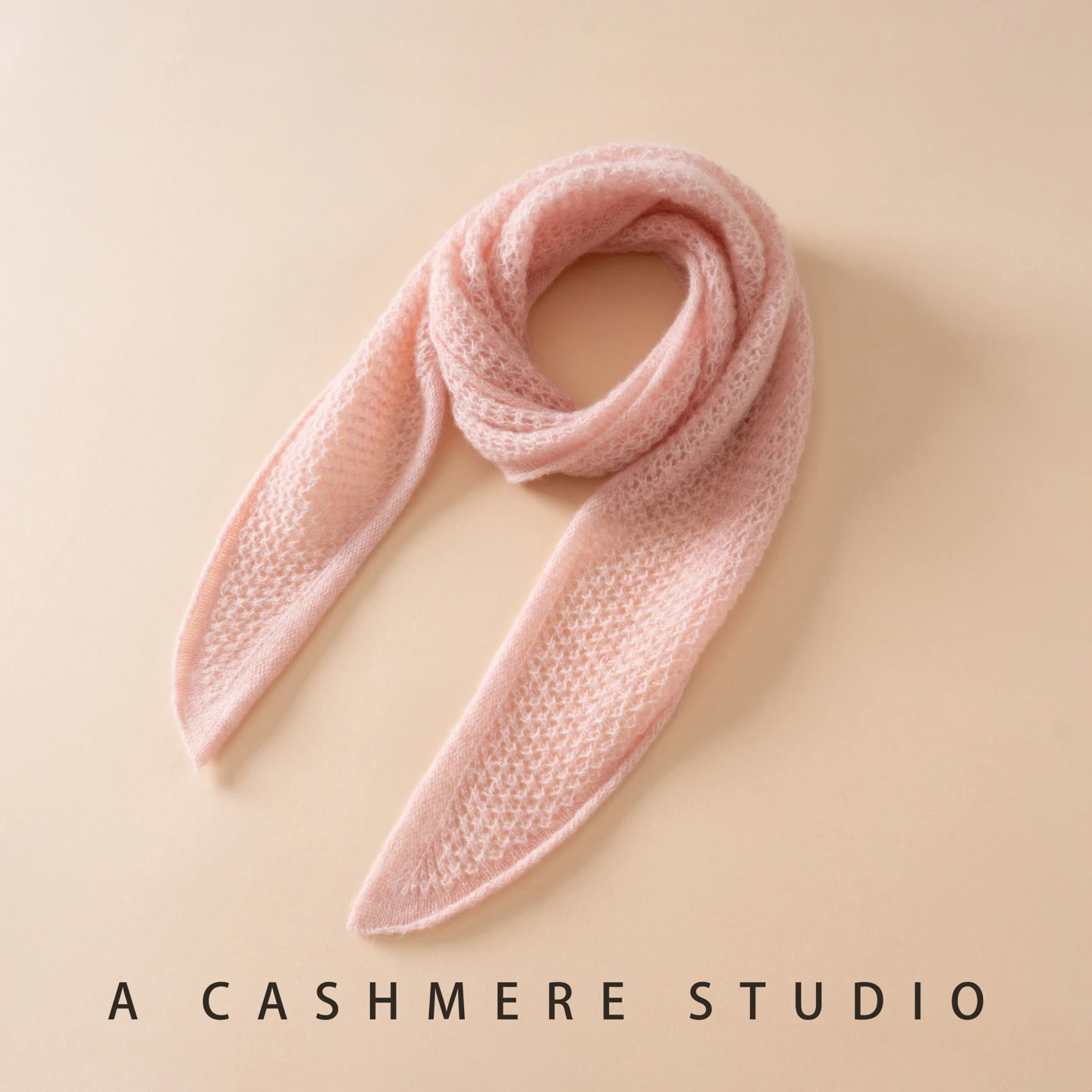 

Женский высококачественный маленький шарф из 100% чистого козьего кашемира, вязаная шаль двойного назначения, модный кружевной треугольный шарф на зиму, мягкий