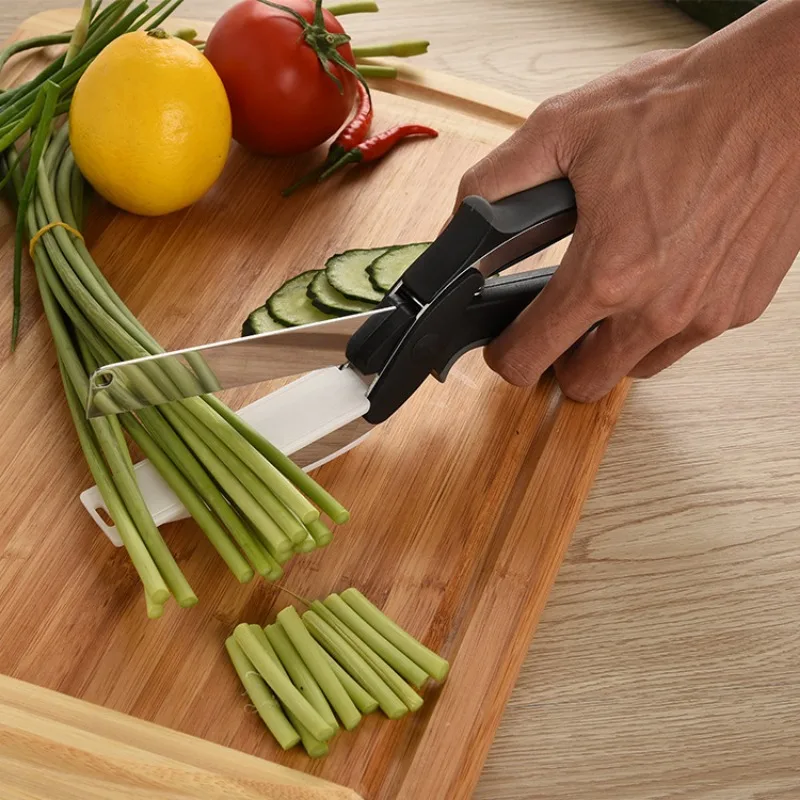 

2 in 1 Salad Chopper Vegetable Cutter with Built-in Cutting Board Food Cutter Kitchen Scissors Cut Vegetables Cut Fruits