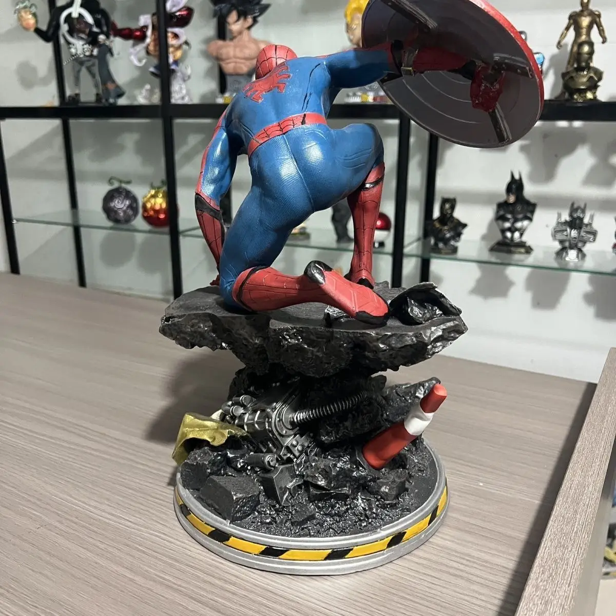 مارفل ستوديو الرجل العنكبوت المنتقمون 15.74 بوصة/40 سنتيمتر الحارس يمكن أن تتحرك GK درع الشكل معركة الموقف زخرفة نموذج اللعب الهدايا