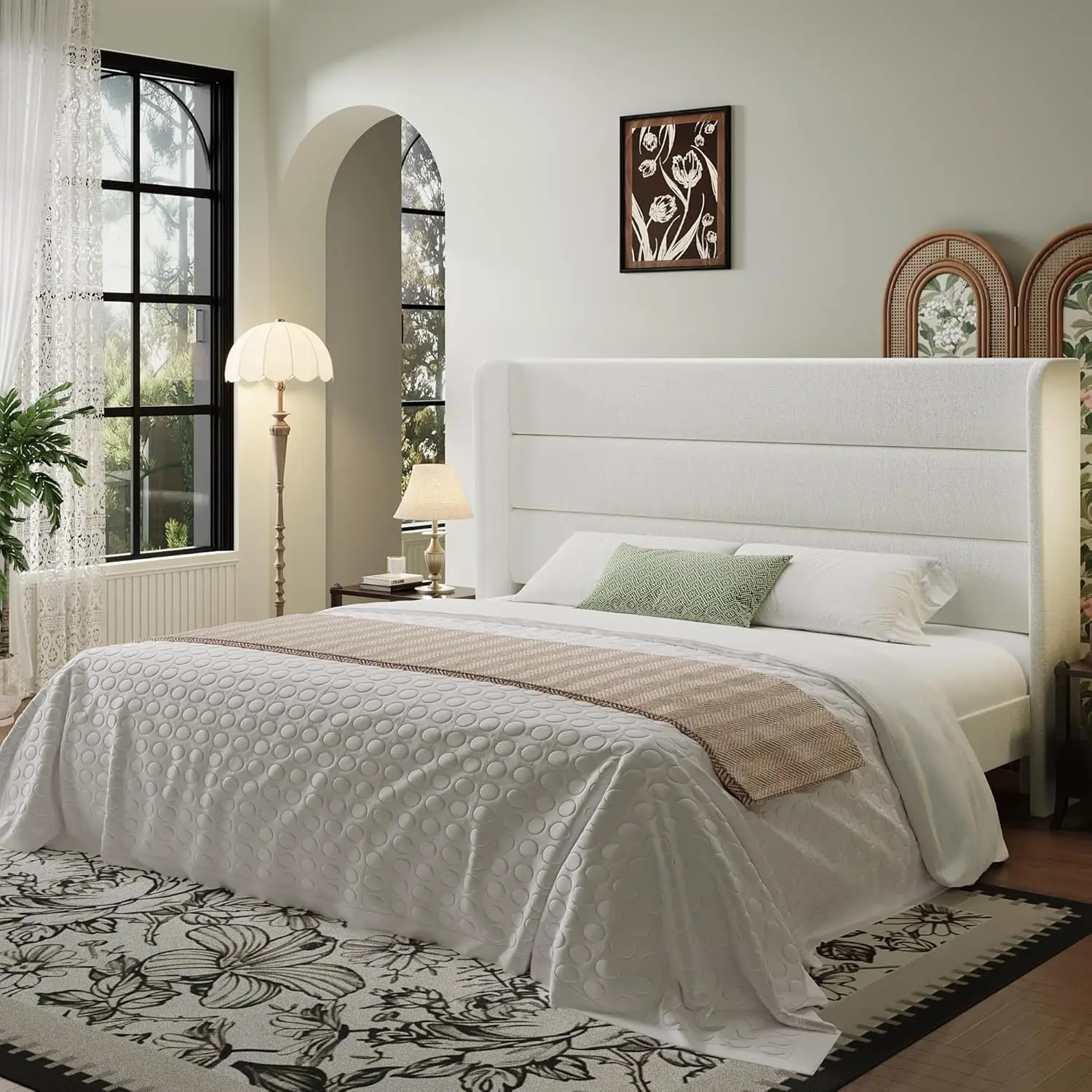 

Queen Size Velvet Bed Frame with Wingback Headboard/Upholstered Platform Bed with Wooden Slats/Mattress Foundation/No Box Spr