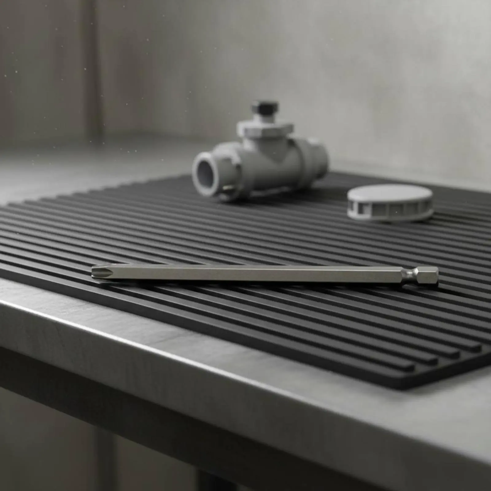 Ton Barrel Cap Spanner Sturdy-Duty Tote Lid Opener Tool Tote Lid Opener Durable Intermediate Bulk Container Spigot Wrench