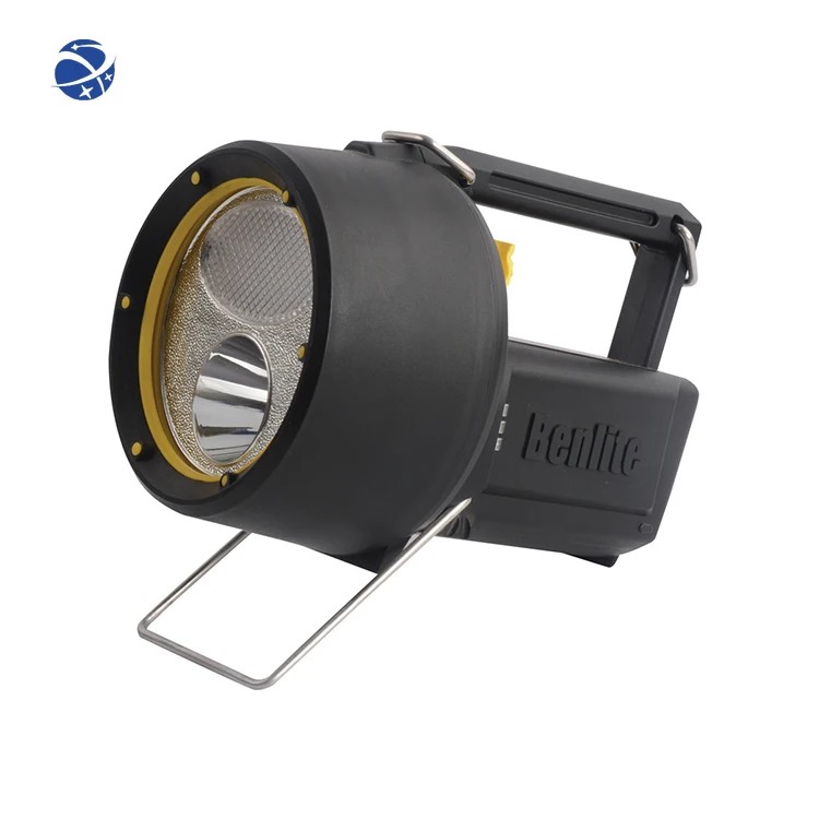 330608   SEARCHLIGHT PORTATILE PROVA DI EXPLOSIONE MARINE LIGHT BH33