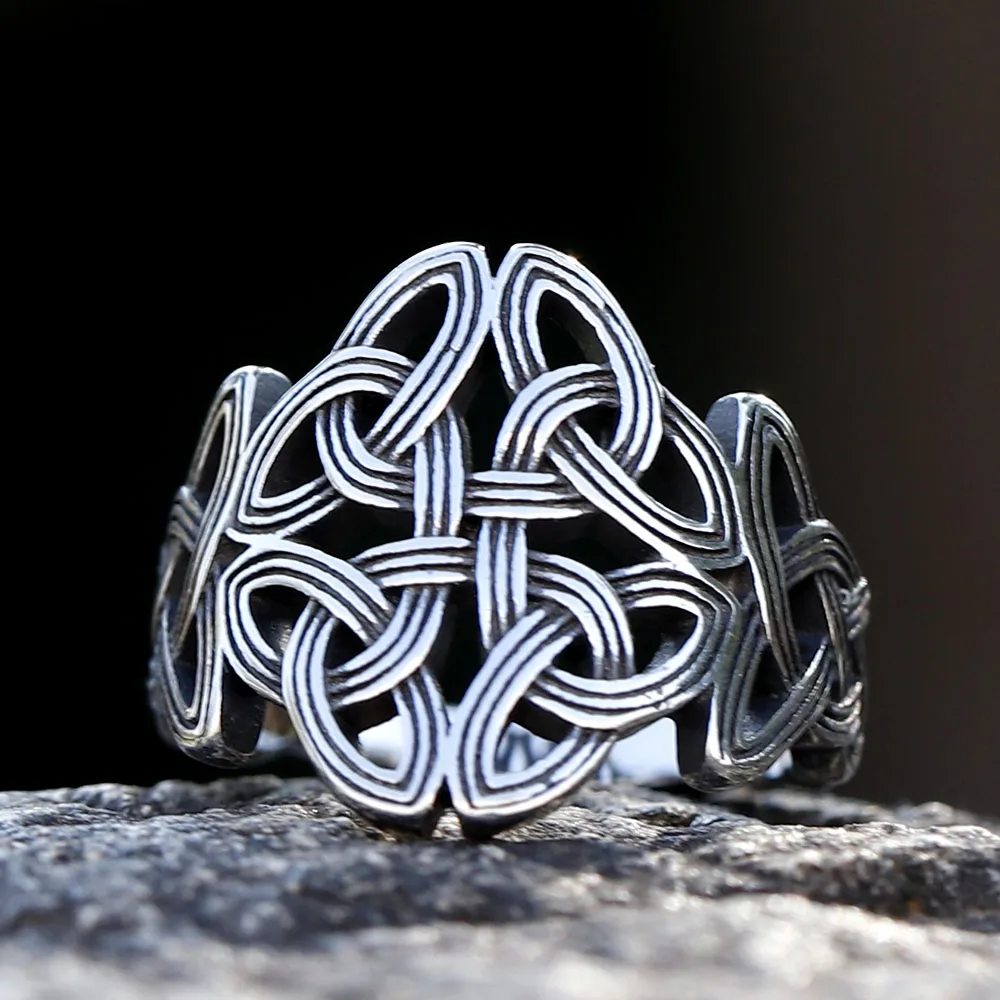 2023 New fashion Vintage Celtic Knot Totem Ring Nordic Mythology Viking Warrior Men\'s Ring Domineering Fashion jewelry for gift