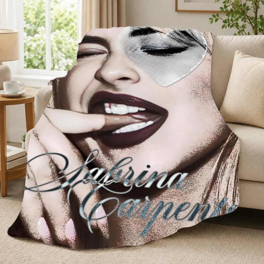 Singer S-Sabrina Carpenter Throw 240G Lightweight Throw Blanket Soft Cozy Fleece Blanket for Sofa Bed Home Decor