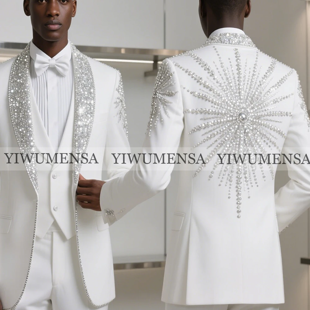 

Metal Embellished Men Suits Beaded Diamond Groom Tuxedos Luxury Customized Wedding Prom Blazers Attire Terno Masculino Completo