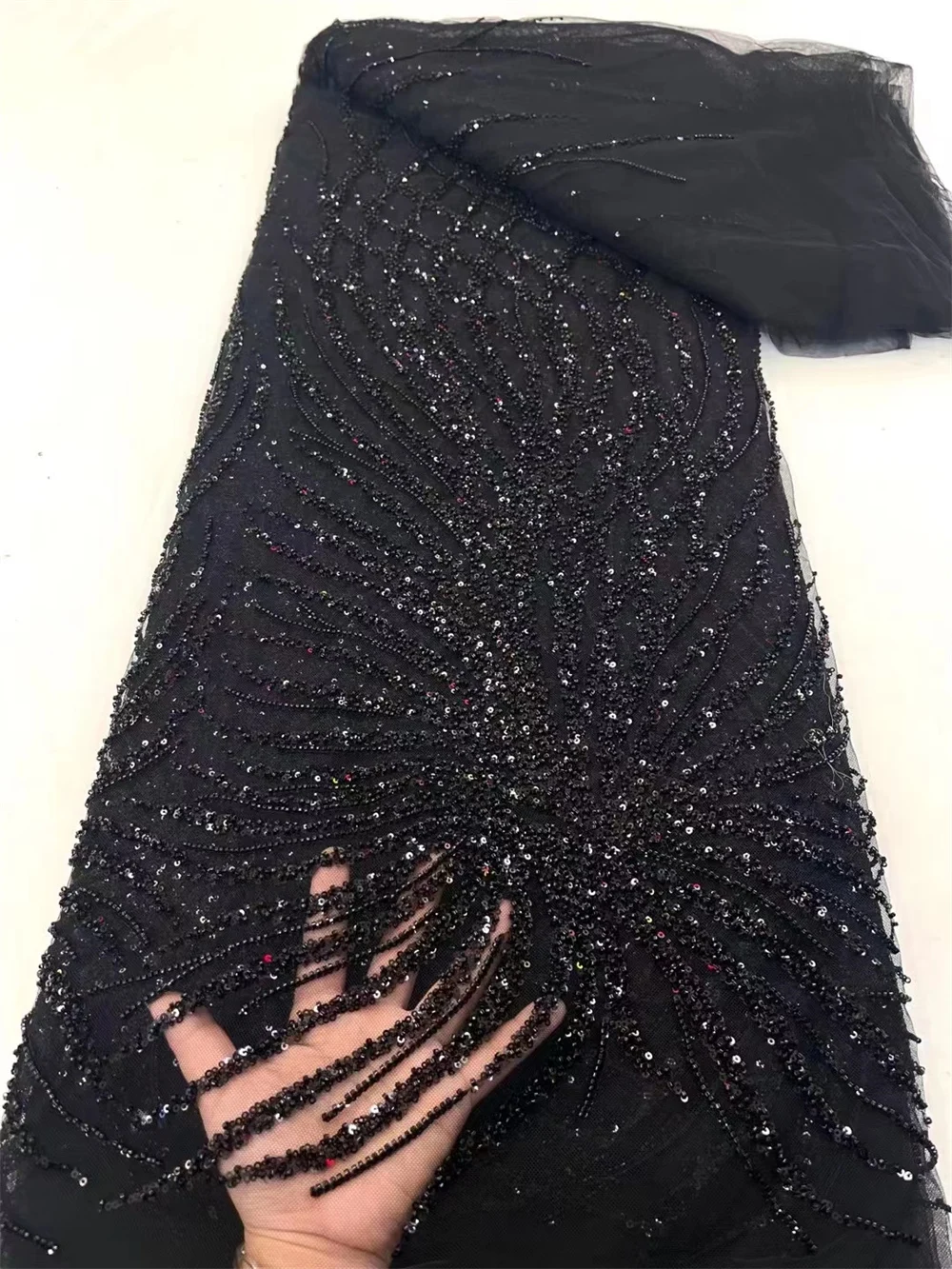 2023 Luxury French Tulle Net Lace with Sequins and Beads African Nigerian Embroidered Lace Fabric Lace Fabric for Sewing