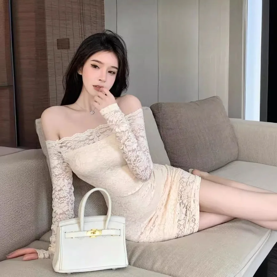 

【HOT】French one-shoulder lace dress female spring socialite temperament slim skirt pure desire to close the waist and wrap the