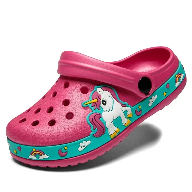 Nuovi bambini Unicorno Dinosauro Scarpe da giardino Sandali piatti da spiaggia Pantofole Sandali per bambini Pantofola antiscivolo Scarpe estive con