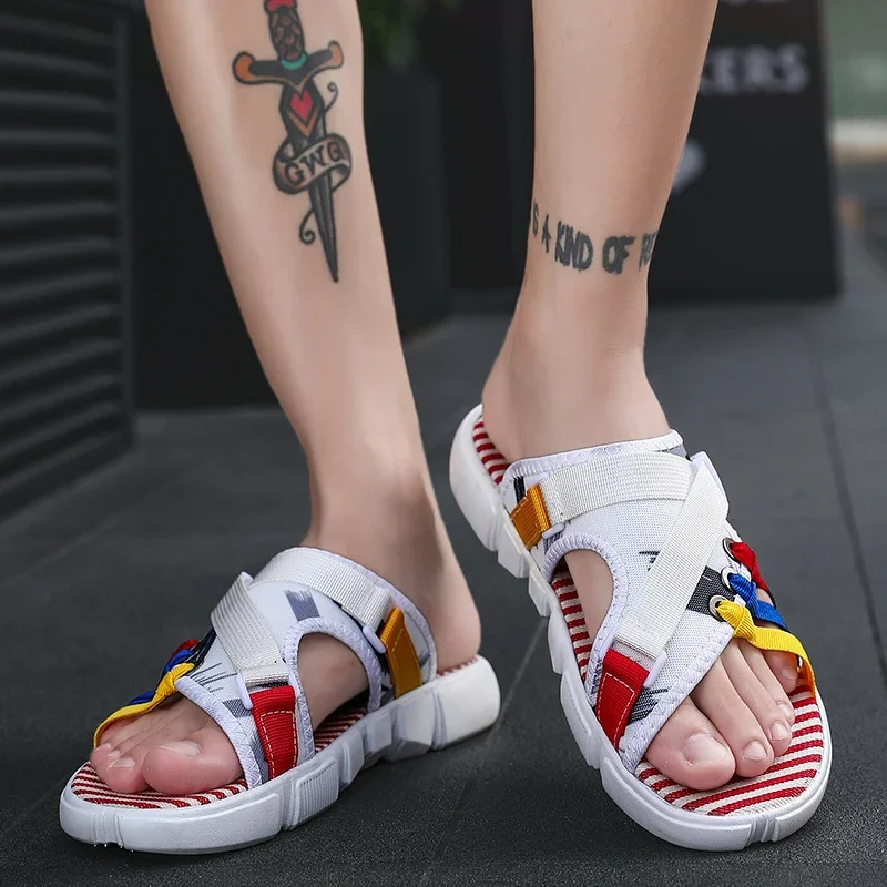 Kleurrijke Slippers Voor Heren Zomer Mode Outdoor Zachte Strand Mannelijke Schoenen Casual Indoor Home Antislip Sandalen Luxe Slides