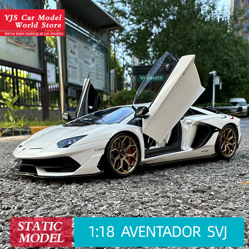 Autoart 1/18 Lamborghini AVENTADOR SVJ Car model Car Model Sports Car Collection Gift to friends 79217 White 79219 Black