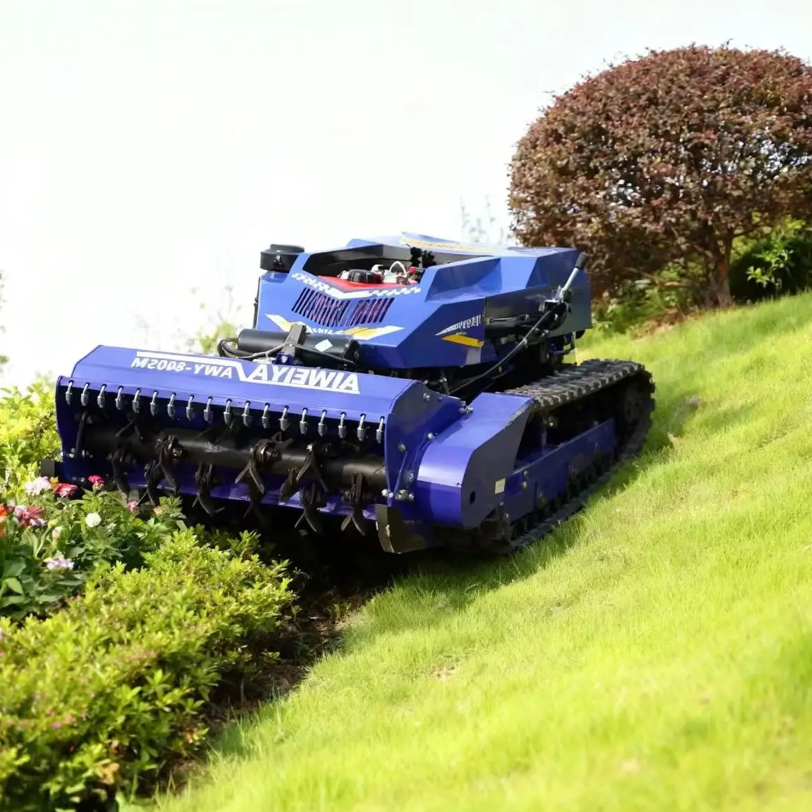 Customized Petrol Lawn Mower Crawler Remote Control Lawn Mower High Power Grass Cutter For Farm Garden Slope Lawn Maintenance