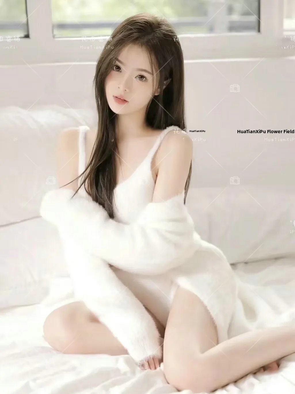 

Pure Desire Style Sweater Photography Studio Lazy Girl Art Photo Shooting Clothing Female Summer Fashion Ethnic Stage Costume