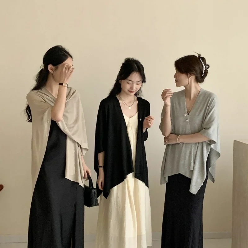 

Women's Wearable Shawl Outerwear Shoulder Style Summer Sun Protection Thin Buttoned Cloak Air-Conditioned Room Warm