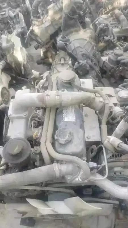 HOT-Wholesale Price For Used Original Complete QD32 Diesel Engine Assembly With Gearbox Fitted For NISSAN PICKUP view 4