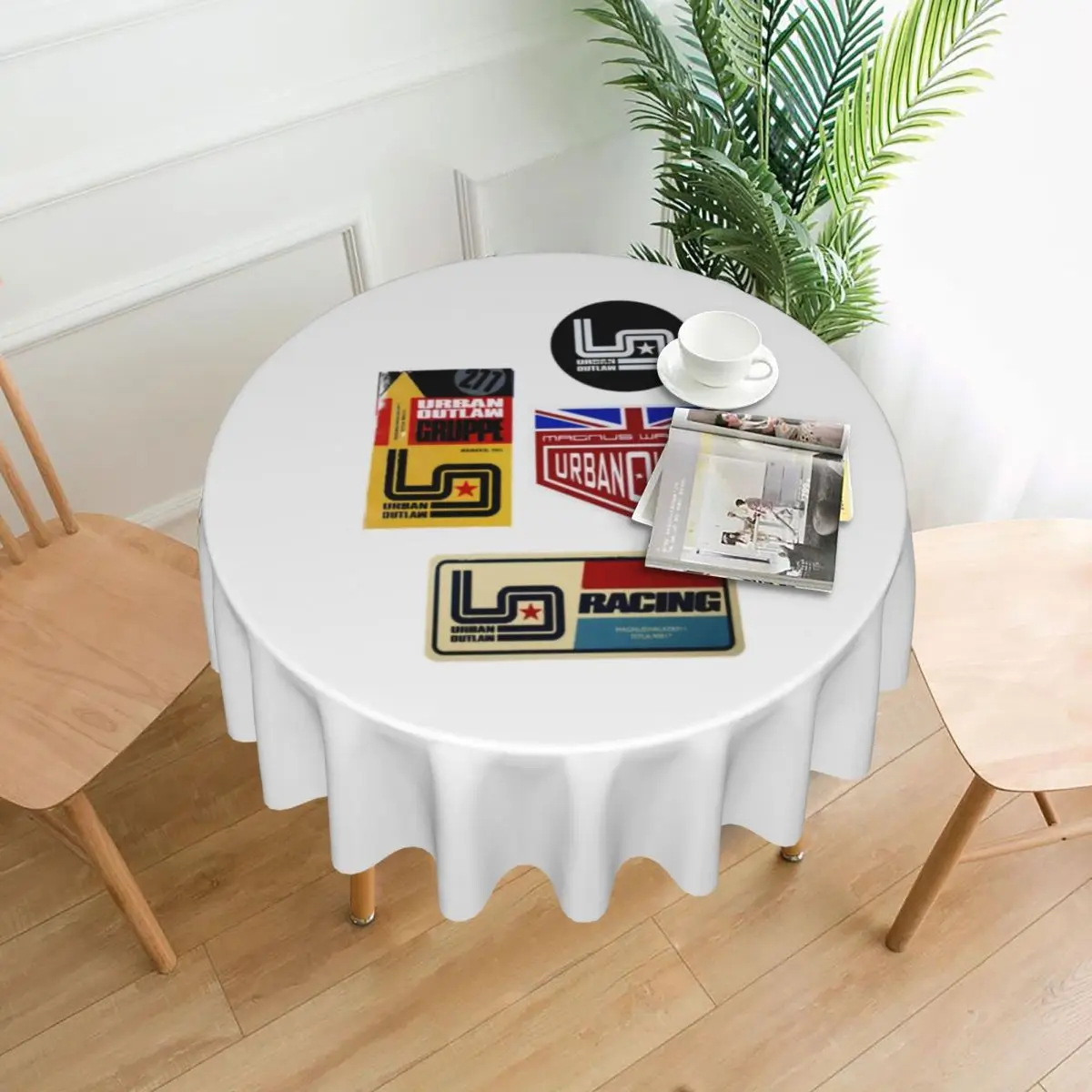 

Magnus Walker-Giejski Outlaw Racing Водонепроницаемая круглая скатерть маслостойкая скатерть для кухонных мероприятий Крышка стола 60 дюймов
