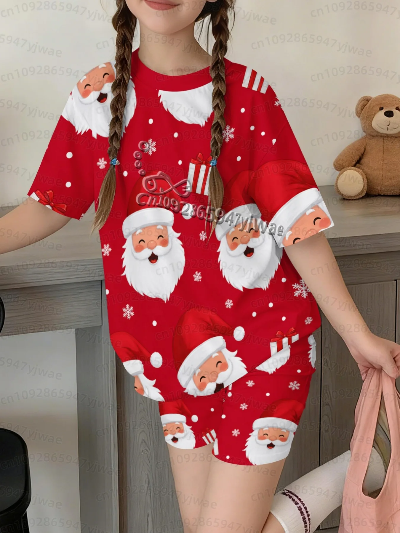 26 Kids Christmas Pajama Set 2pcs Short Sleeve All‑Over Santa Claus Print T‑Shirt+Shorts kids adult Sleepwear 2pc Tracksuit Set