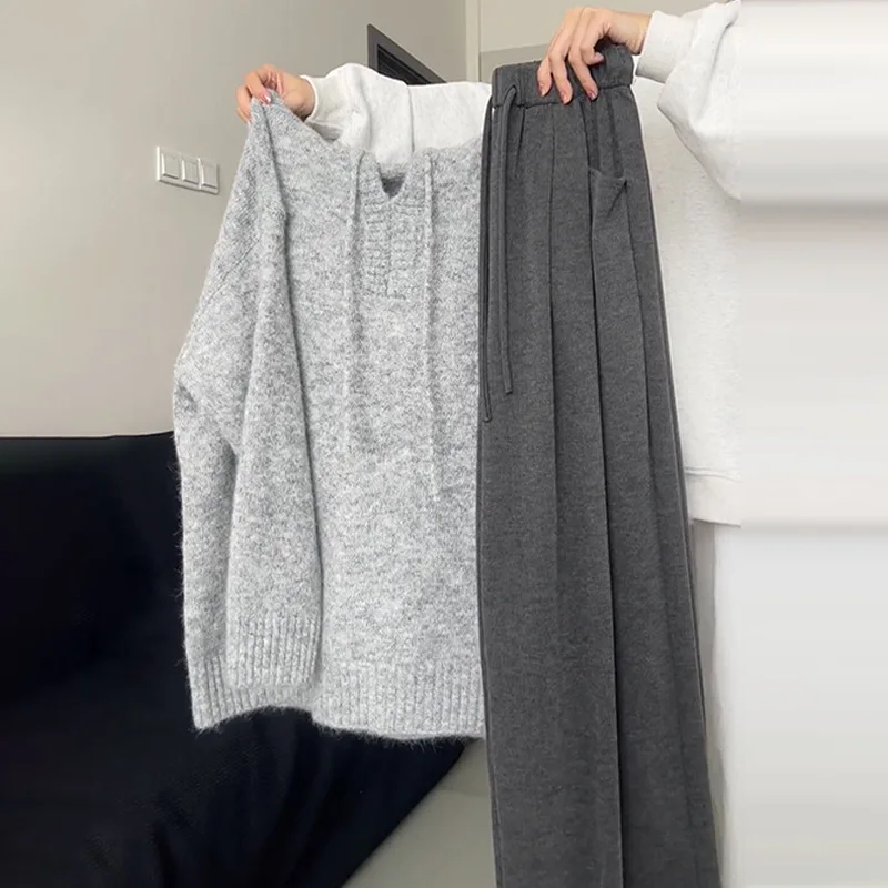 

Gray Hooded Sweater Women's Autumn and Winter 2025 New Lazy Style Knitwear Top Feel Suit Small Man