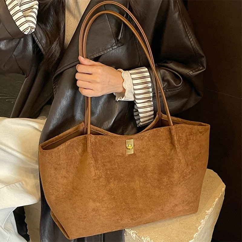 2026 Women Retro Suede Tote Bag Large Capacity Shoulder Handbag Gold Lock Decor Soft Casual Commuter Underarm Bag
