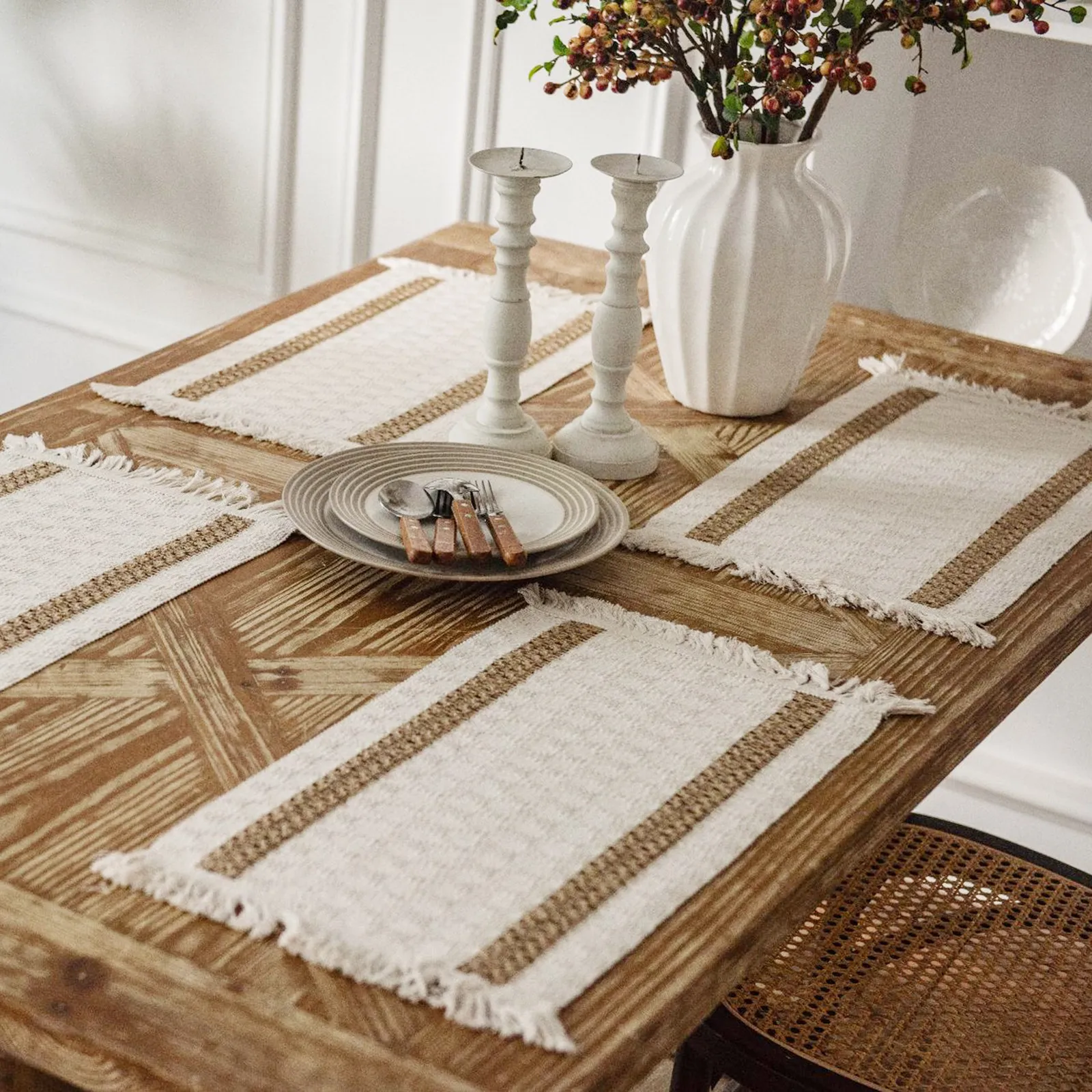 Macrame Placemat Set 2pcs Boho Tassel Table Mats Cotton Linen Woven Protective Decorative Dining Table Top