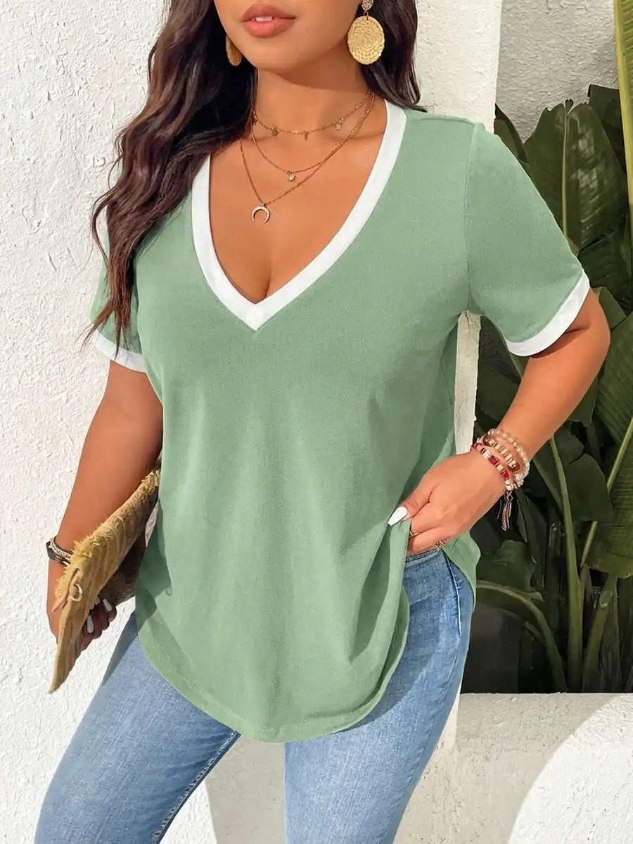 

Green V-Neck Contrast Trim T-Shirt For Women Loose Fit Casual Top