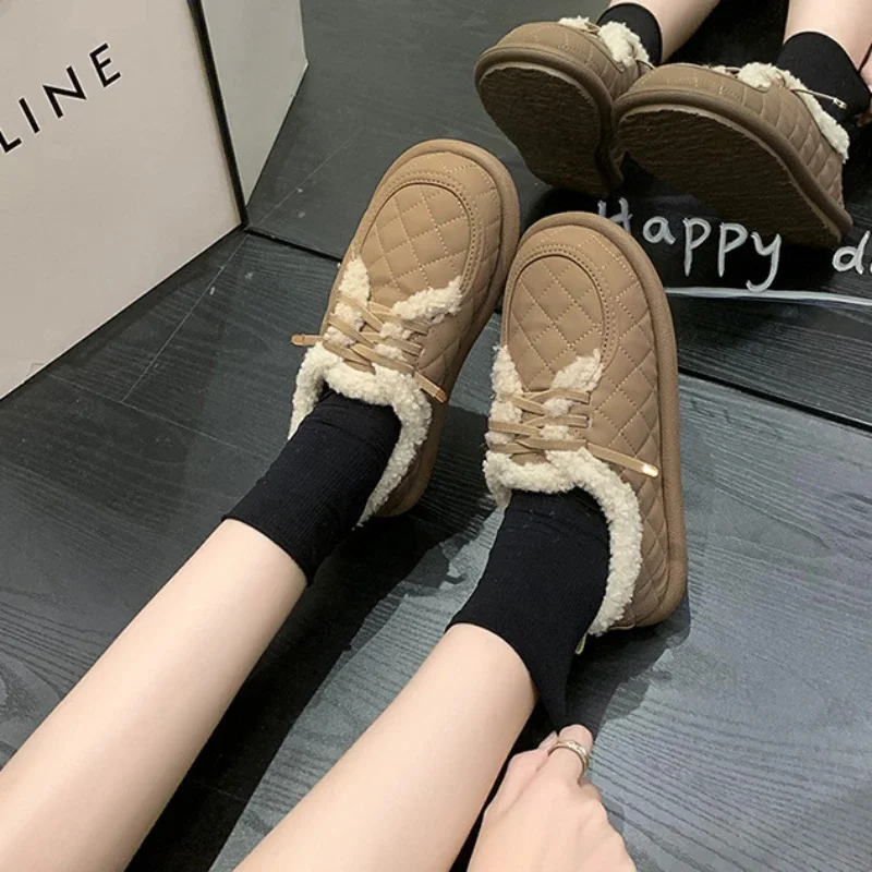 Winter Slip-on Fur Boots Warm Womens Snow Boots Round Toe Womens Flat Shoes Leather Womens Cotton Shoes New Shallow Mouth Botas