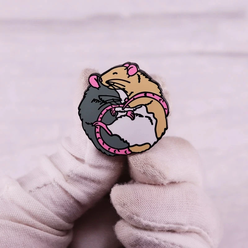 Cute Fancy RAT Enamel Pin Lapel Pin for Clothes Brooches on Backpack Briefcase Badge Jewelry Decoration Gifts for Friend