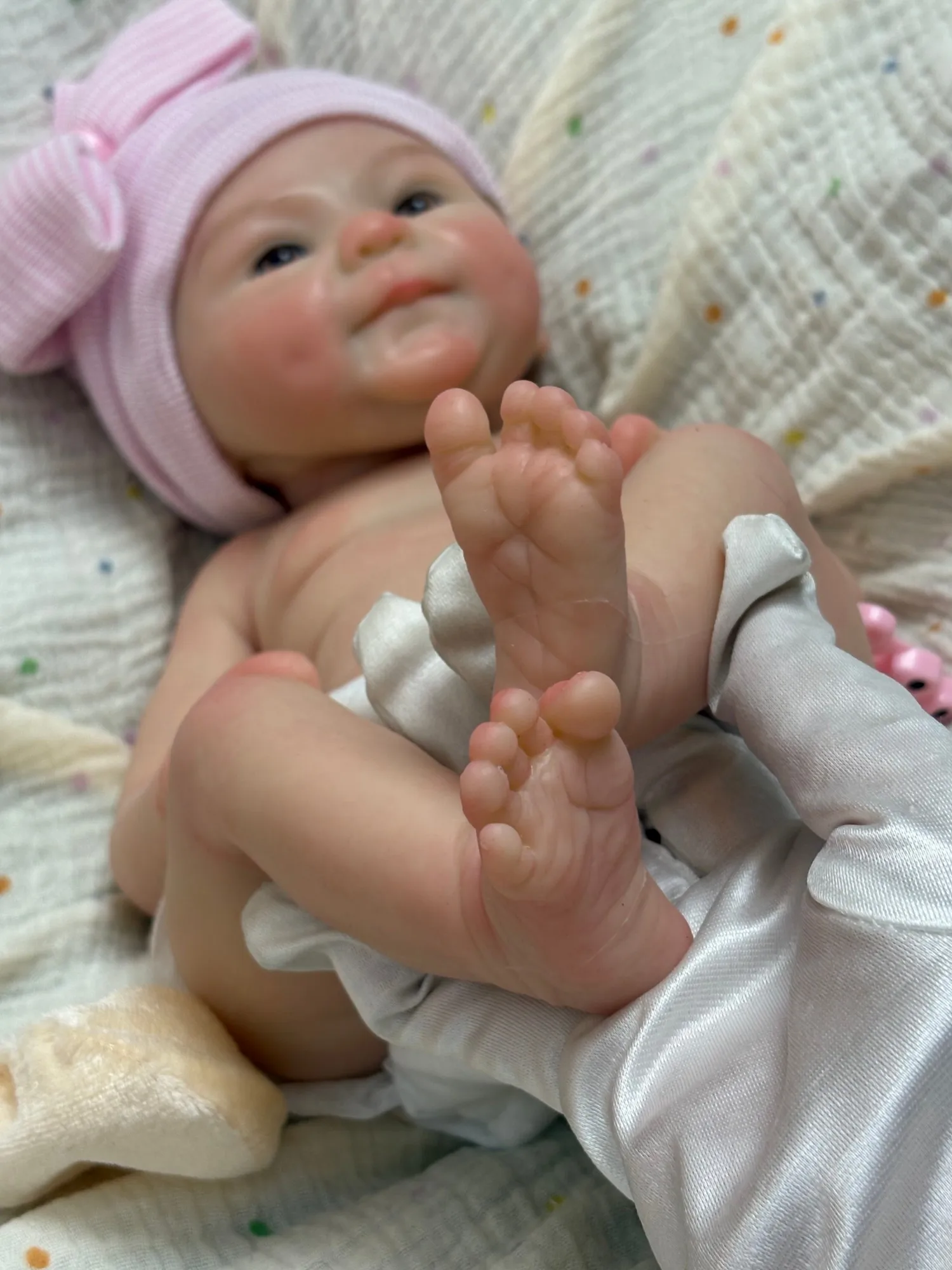 安城ドール 2セットの服付き 13インチ 開口型シリコン ココ ベベ 女の子/男の子 洗える新生児人形 おもちゃ 理想的な贈り物 シリコン製ボディ