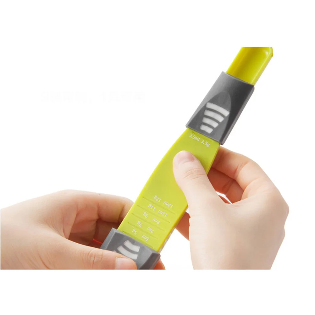 

Adjustable Measuring Spoon Set Plastic Construction Easy to Clean Soak Vinegar Solution Remove Sticky Foods Versatile