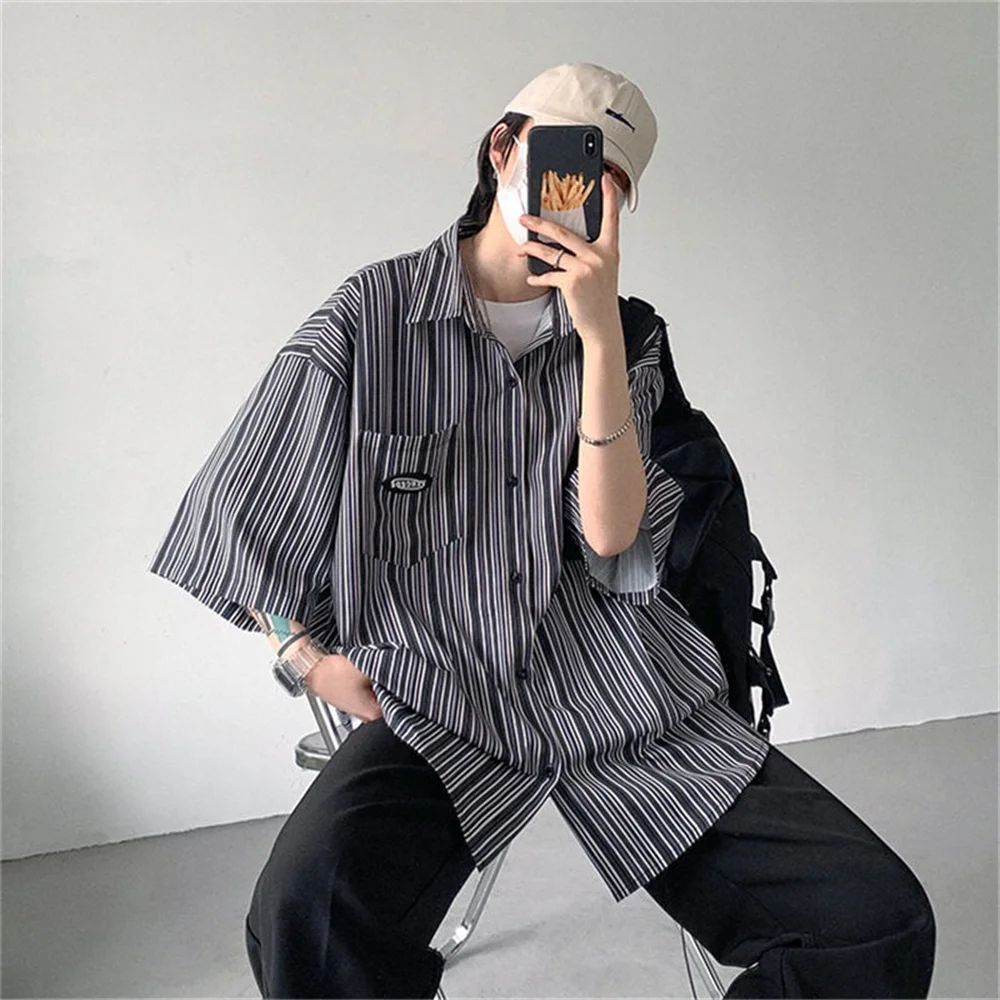 여름 남성 짧은 소매 줄무늬 셔츠 2022 패션 인쇄 셔츠 망 블라우스 Streetwear 브랜드 느슨한 캐주얼 셔츠 탑스 남자