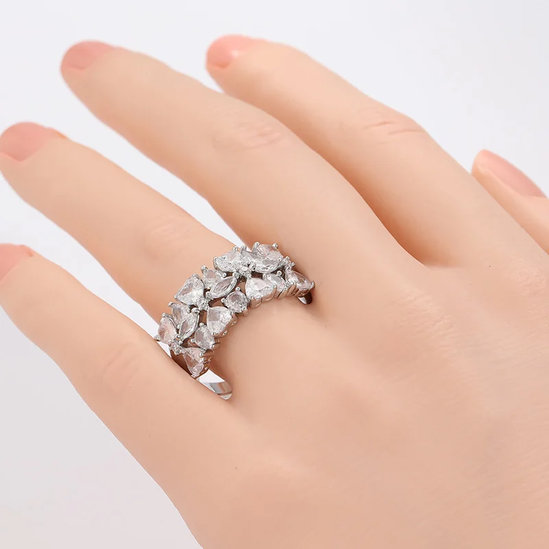 Luxury Fashion Shiny Heart Synthetic Zirconia Eternal Ring Women's Elegant Romantic Wedding Engagement Charm Jewelry Accessories