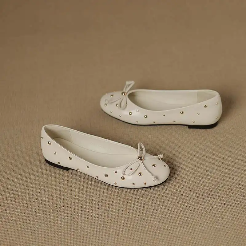 كرازينغ وعاء جلد البقر جولة تو المرأة الصيف راقصة الباليه الشارع ارتداء راقصة الباليه المسامير المعدنية الضحلة فراشة عقدة الشقق #6