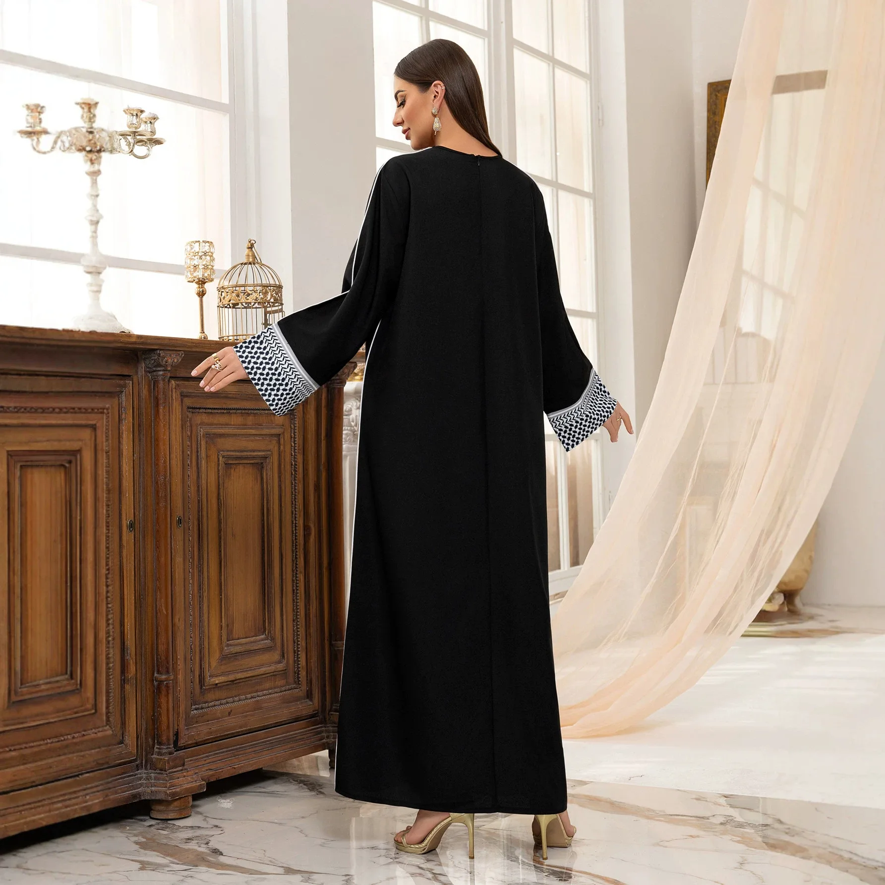 Eid Ramadan Dress Abaya Simple Embroidery Outwear Abayas Muslim Dresses Kaftan Dubai Women Prayer Robe Clothes Women