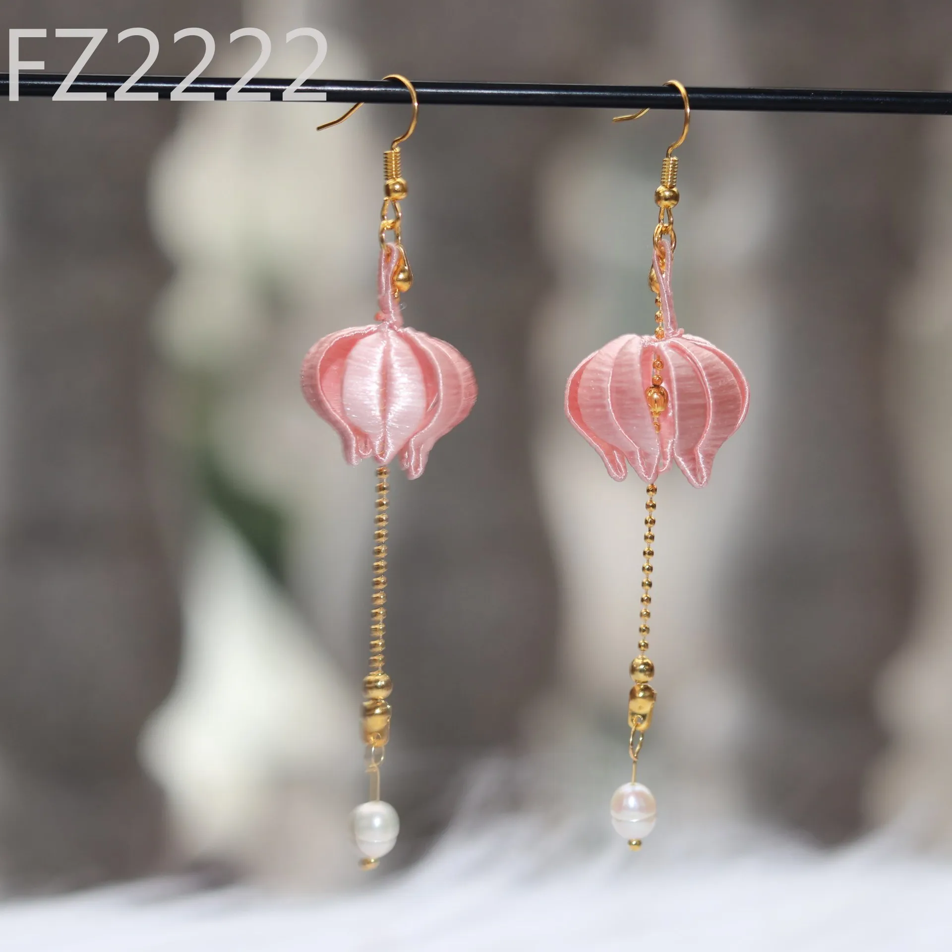 

Wrapped flower earrings Lily of the Valley classical ancient cheongsam Hanfu earrings accessories simple ear clips ear hooks