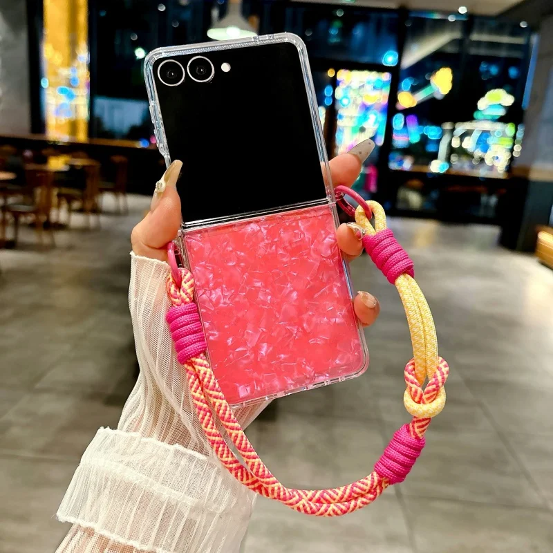 

INS Korean Shell Patterned Hard PC Wrist Strap Lanyard Phone Case For Samsung Z Flip 7 6 5 4 3 5G Slim Drop Protection Cover