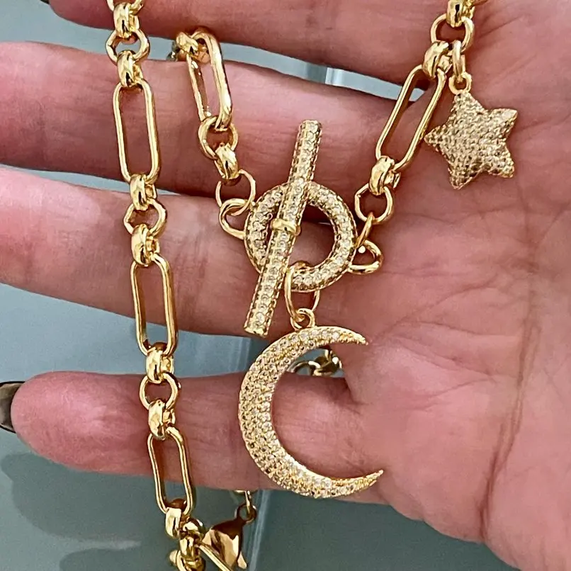 

Gold Color Paperclip Chain Star Moon Necklace Pentagram Pendant Elegant Women's Jewelry Chain Charms Choker Birthday Present
