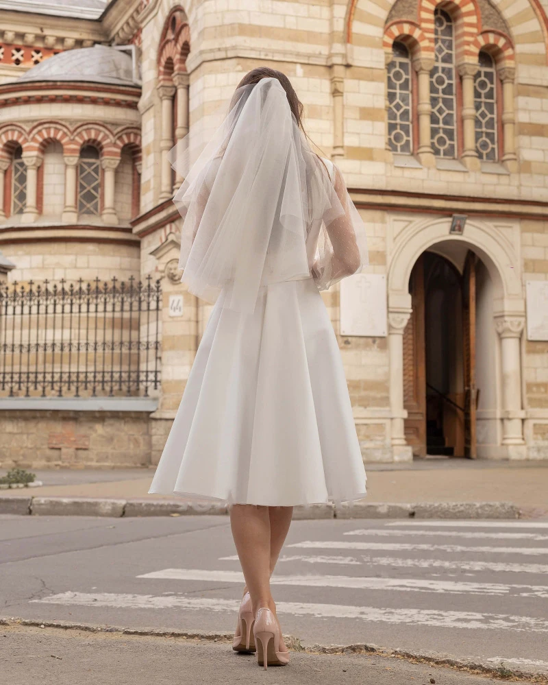 Vestidos de novia de manga larga con cuello redondo, traje de encaje hasta la rodilla, hecho A medida, color marfil, barato, 2024