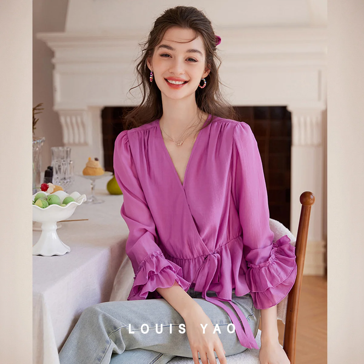 

LOUIS YAO Long Sleeved Women's Shirt 2025 Spring/Summer V-neck Multi-layer Ruffled Cuffs and A Patchwork Hem Splicing Shirt