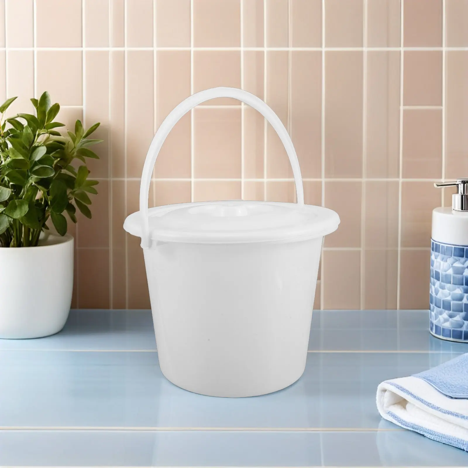 

3000Ml Plastic Urinal Container with Handle Lid and Accurate Measurement Scale Spill Proof Bedside Urinal for Hospital Home Care