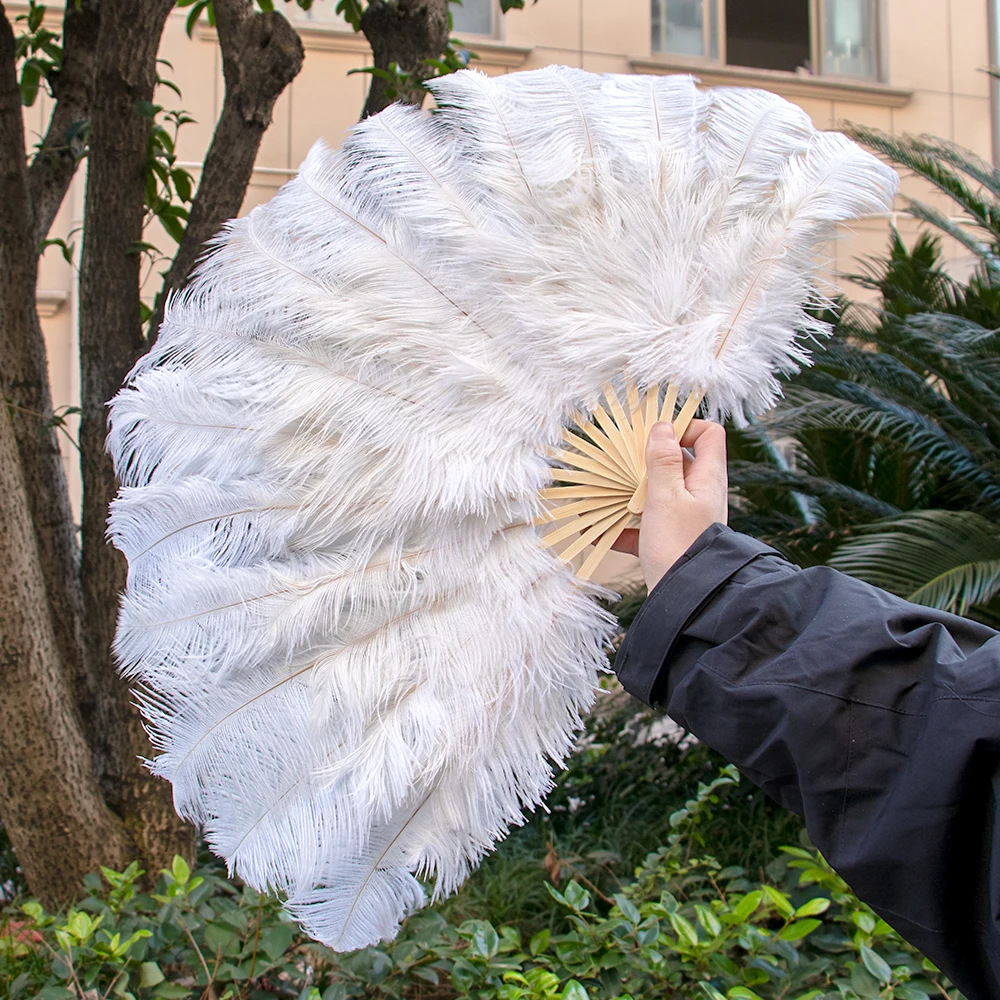 High Quality 15 Bone Ostrich Feathers Fan Foldable for Stage Show Carnival Party Belly Dance Props Decor Fan 70*40cm 1/2Pcs