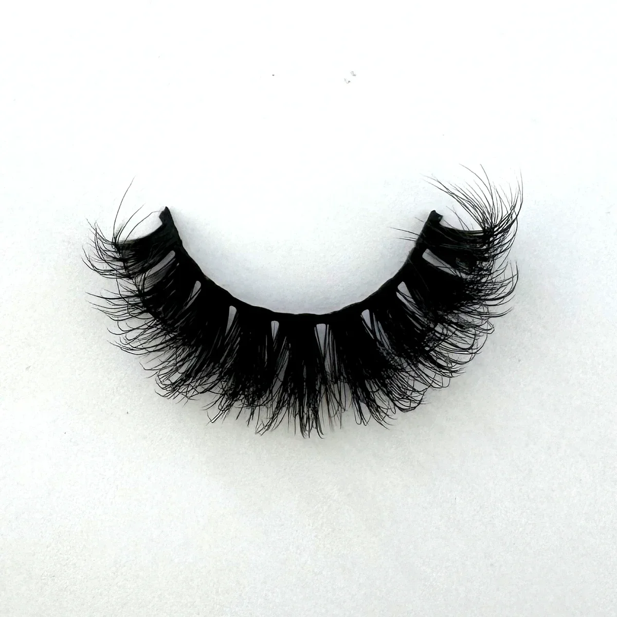 ナチュラルまつげ 20ペア ふわふわ ソフト ウィスピー ボリューム ロング つけまつげ 3D フェイクミンクまつげ キャットアイ ハンドメイド ラッシュ メイク