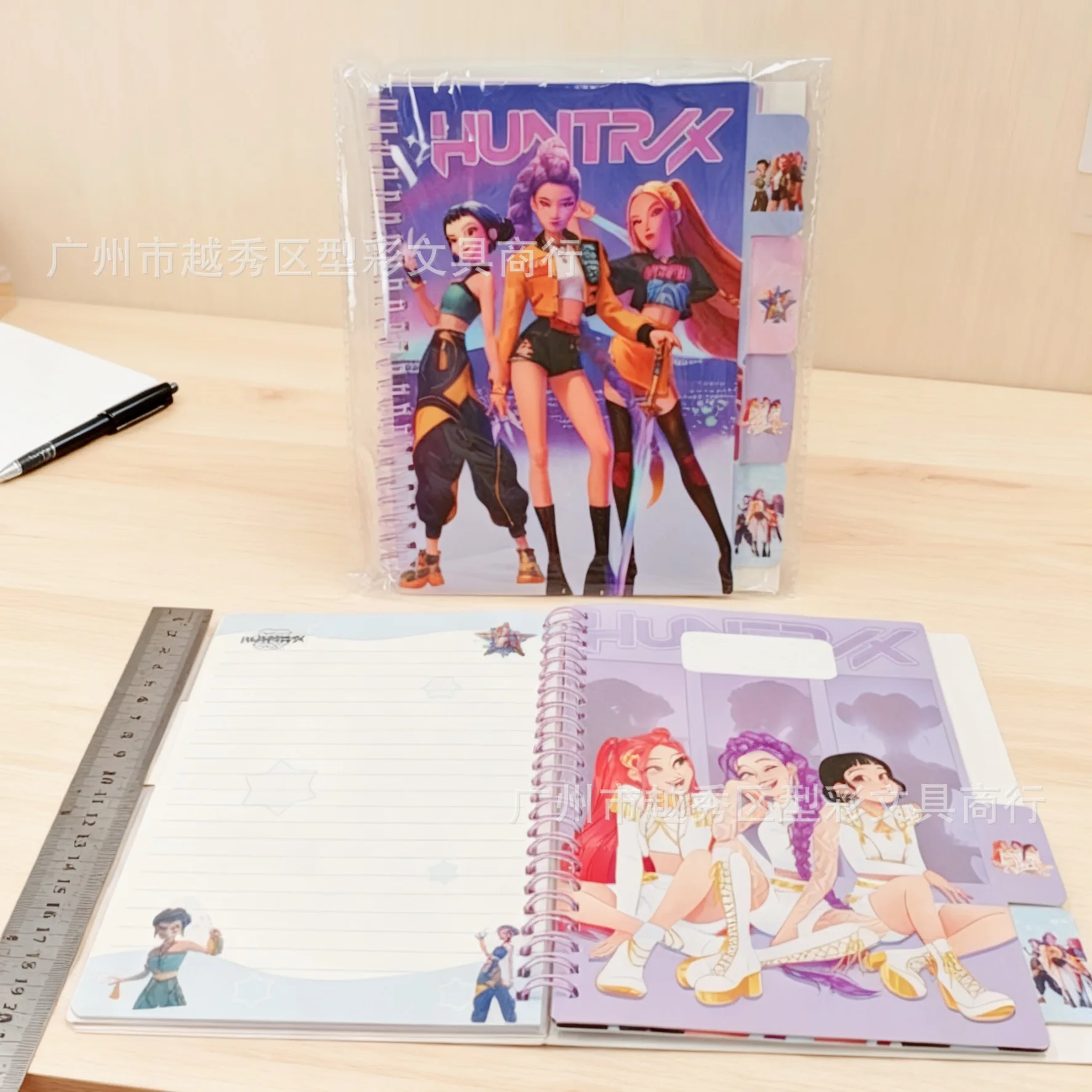 Notatnik KPOP Demon Hunters, format A5, w twardej oprawie, spiralny, z przegródkami i zakładkami, z możliwością wyjmowania kieszeni, idealny do szkoły.