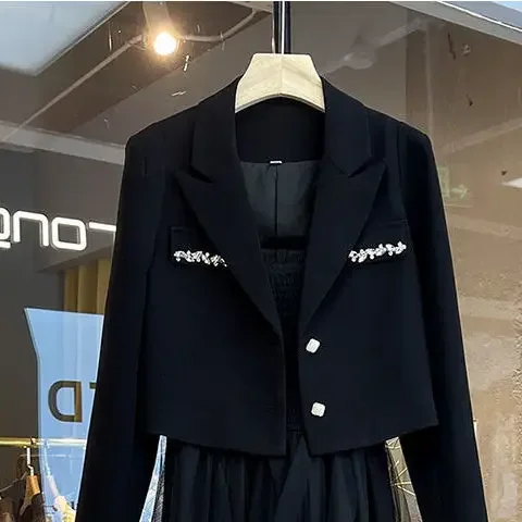 KUSAHIKI coreano 2 pezzi abiti donna diamante corto Blazer cappotto + Sexy Spaghetti Strap Mesh Dress abiti 2023 nuovo Set Casual