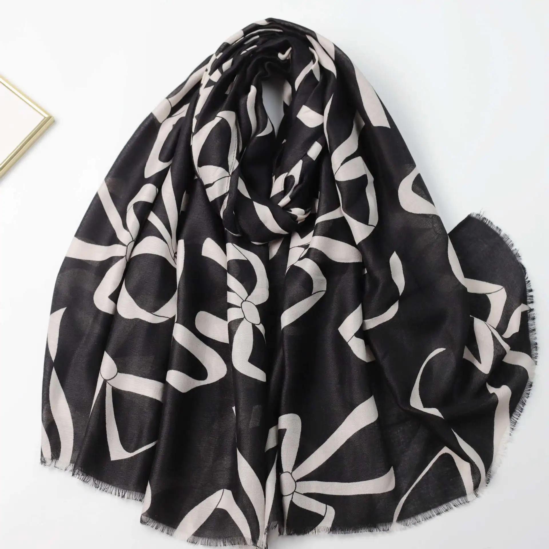 2024 Newest Women Bow Pattern Printed Pattern Scarf Cotton Voile Scarf Shawls