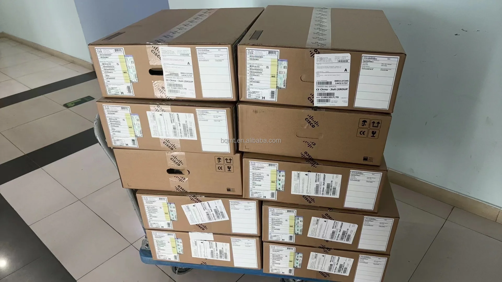 For Cisco C9300-48U-A Managed Network Switch 48-Port UPOE VLAN Stackable SNMP QoS 1U Chassis Height Original Sealed