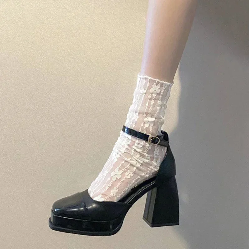 Summer Thin Girls Socks Lolita Solid Color Mid-calf Lace Casual Socks for Women Black White Mesh Middle Tube Floral Stockings