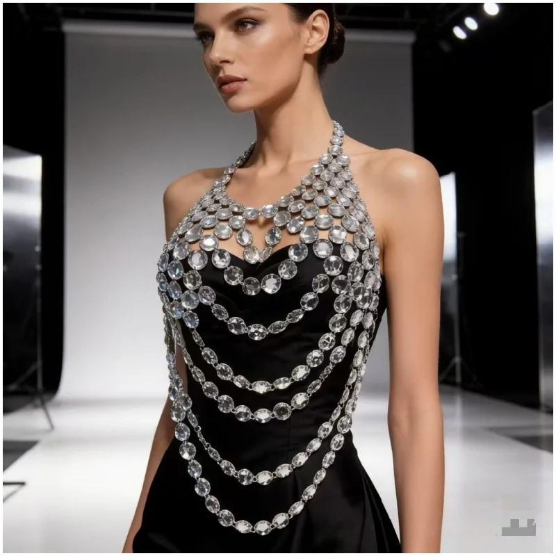 Luxuriöses Großes Kristall-Strass-Bodytop mit Neckholder und Mehrschichtigen Fransen, Sexy Kristall-Bodychain-Weste für Festivals – Detail 1